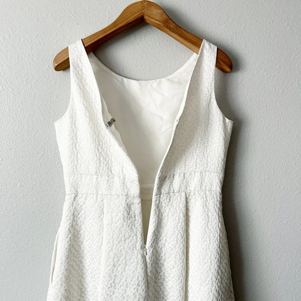 Eliza J White Shimmer Embellished Neckline Sleeveless‎ Fit Flare Dress Size 12 - Picture 9 of 15